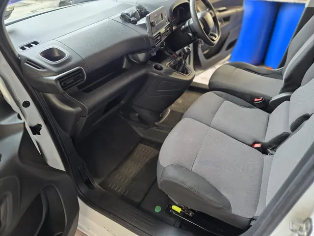 Citroën Berlingo — Interior Valet, Mayfield after