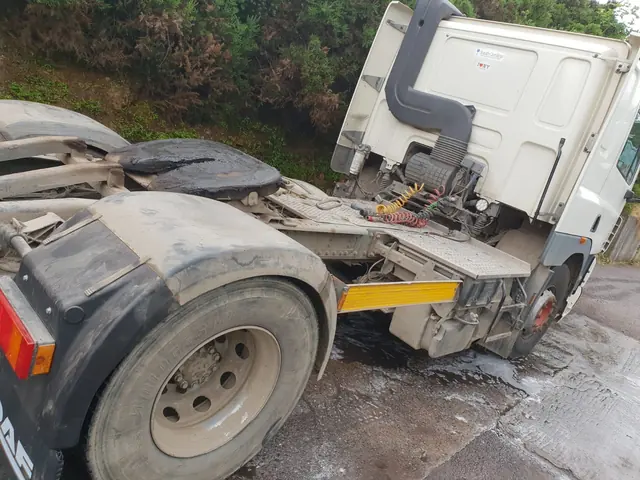 Commercial Truck — heavy vehicle valeting
