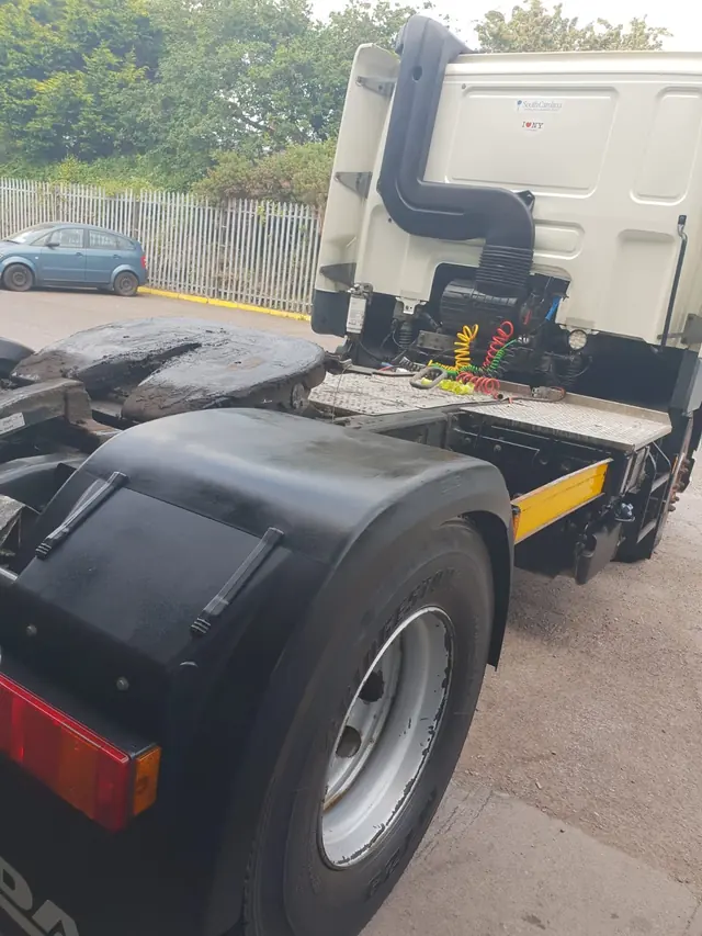 Commercial Truck — heavy vehicle valeting